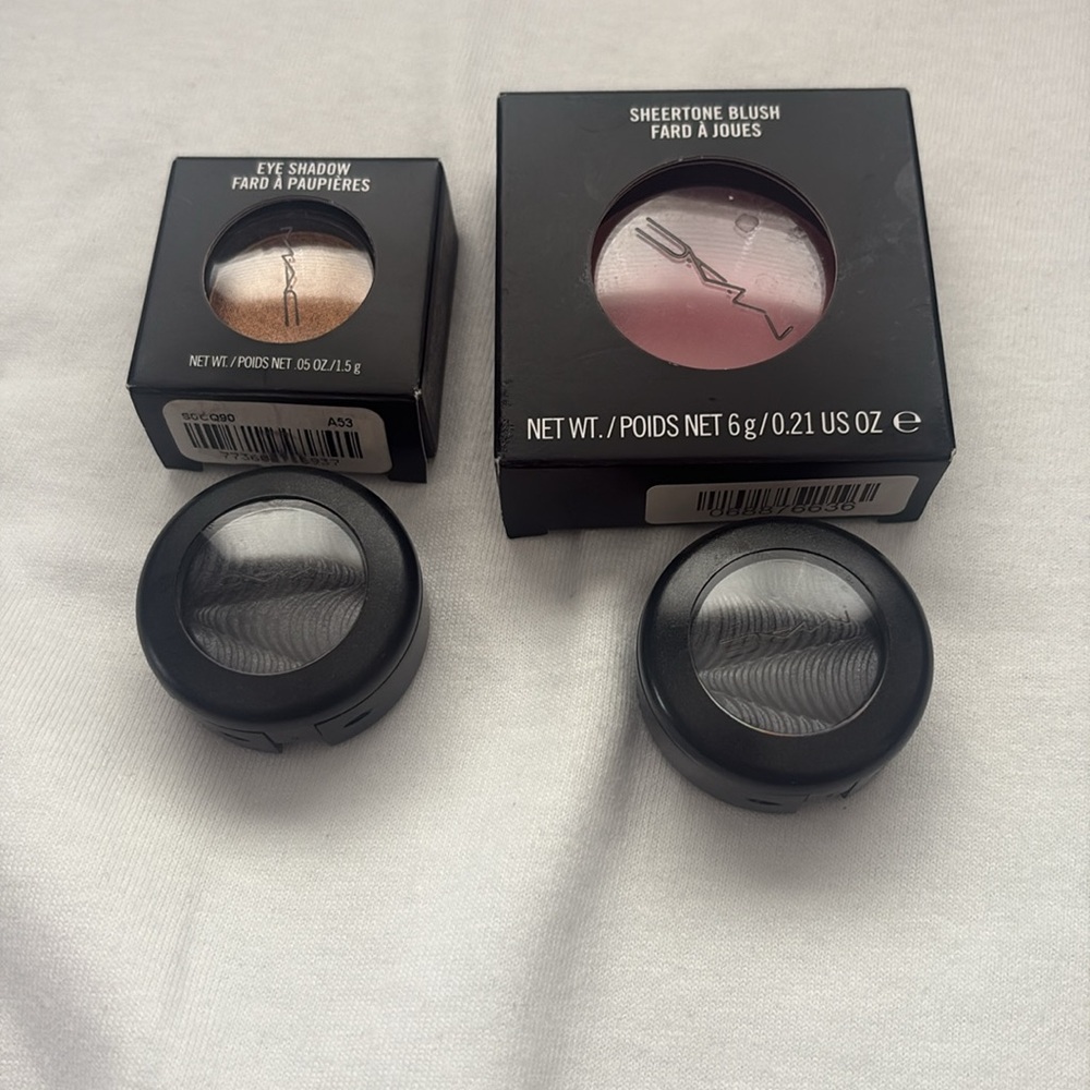 MAC Cosmetics Sheertone Blush and Eye Shadow Set - Pink and Gold
